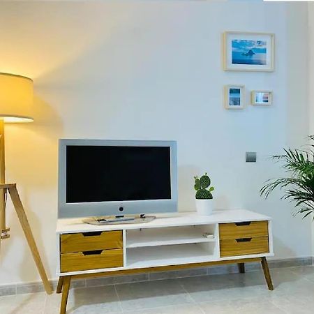 Alterhome Luminoso Estudio Con Piscina Y Maravillosas Vistas Torremolinos Exterior photo