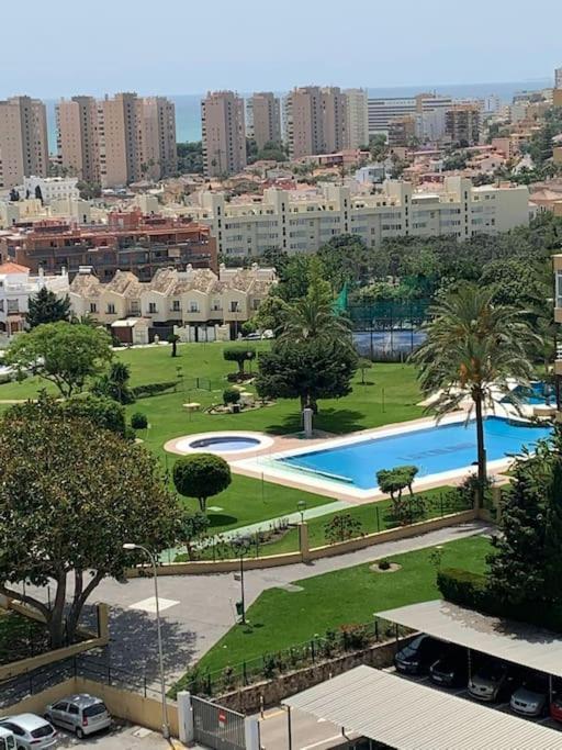 Alterhome Luminoso Estudio Con Piscina Y Maravillosas Vistas Torremolinos Exterior photo